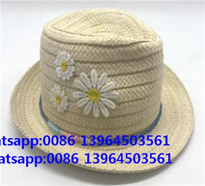 Brodats flors blanques de paper ample de paper trenat barret de palla
