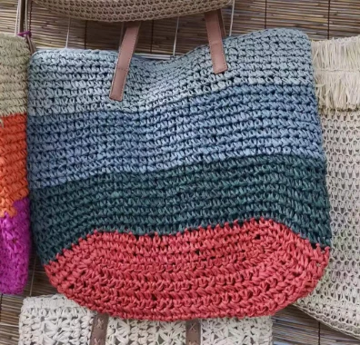 Bossa de palla natural de paper de ganxet multicolor