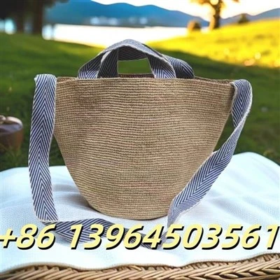 Bossa de dona Raffia amb corretja de cotó